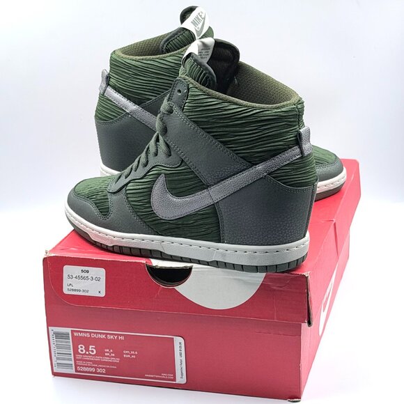 Wmns Nike Dunk Sky High Wedge 'Carbon Green Silver' - Picture 1 of 12
